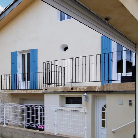 Awesome Home In Nyons With House A Panoramic View * Nyons